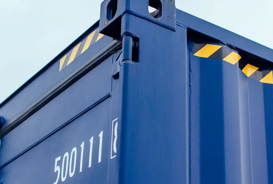 blue container corner doors closed